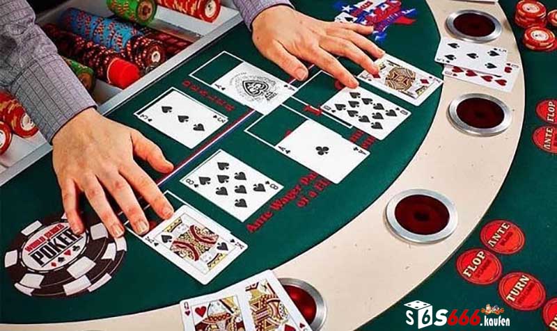 Ván cược game bài Poker diễn ra như thế nào?